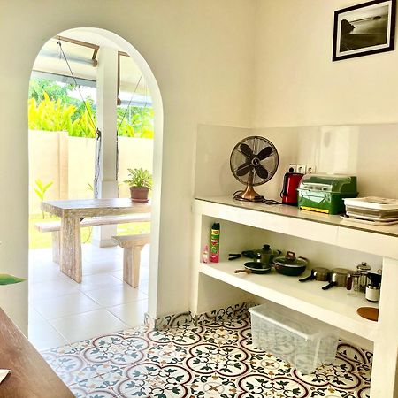 Pura Vida Villa Uluwatu Екстериор снимка
