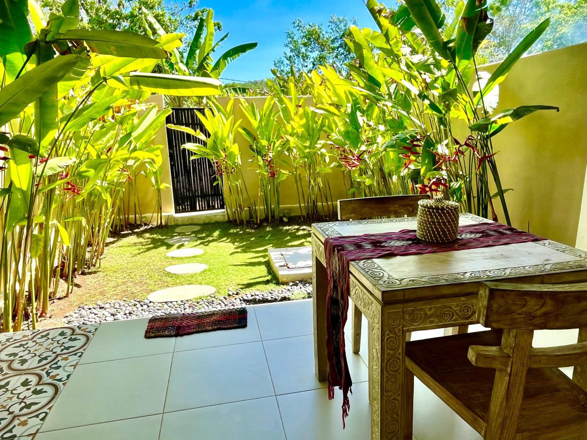 Pura Vida Villa Uluwatu Екстериор снимка