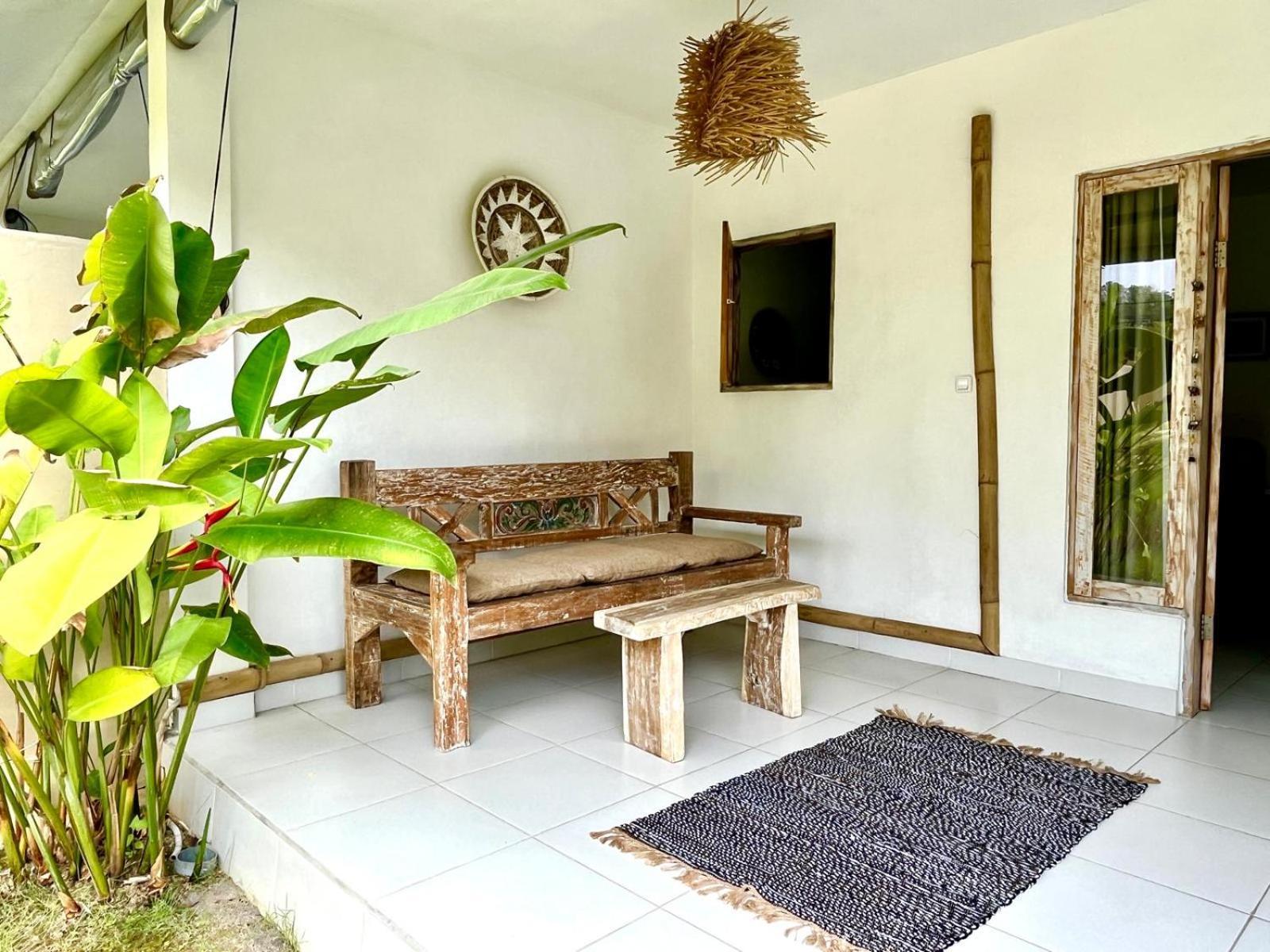 Pura Vida Villa Uluwatu Екстериор снимка