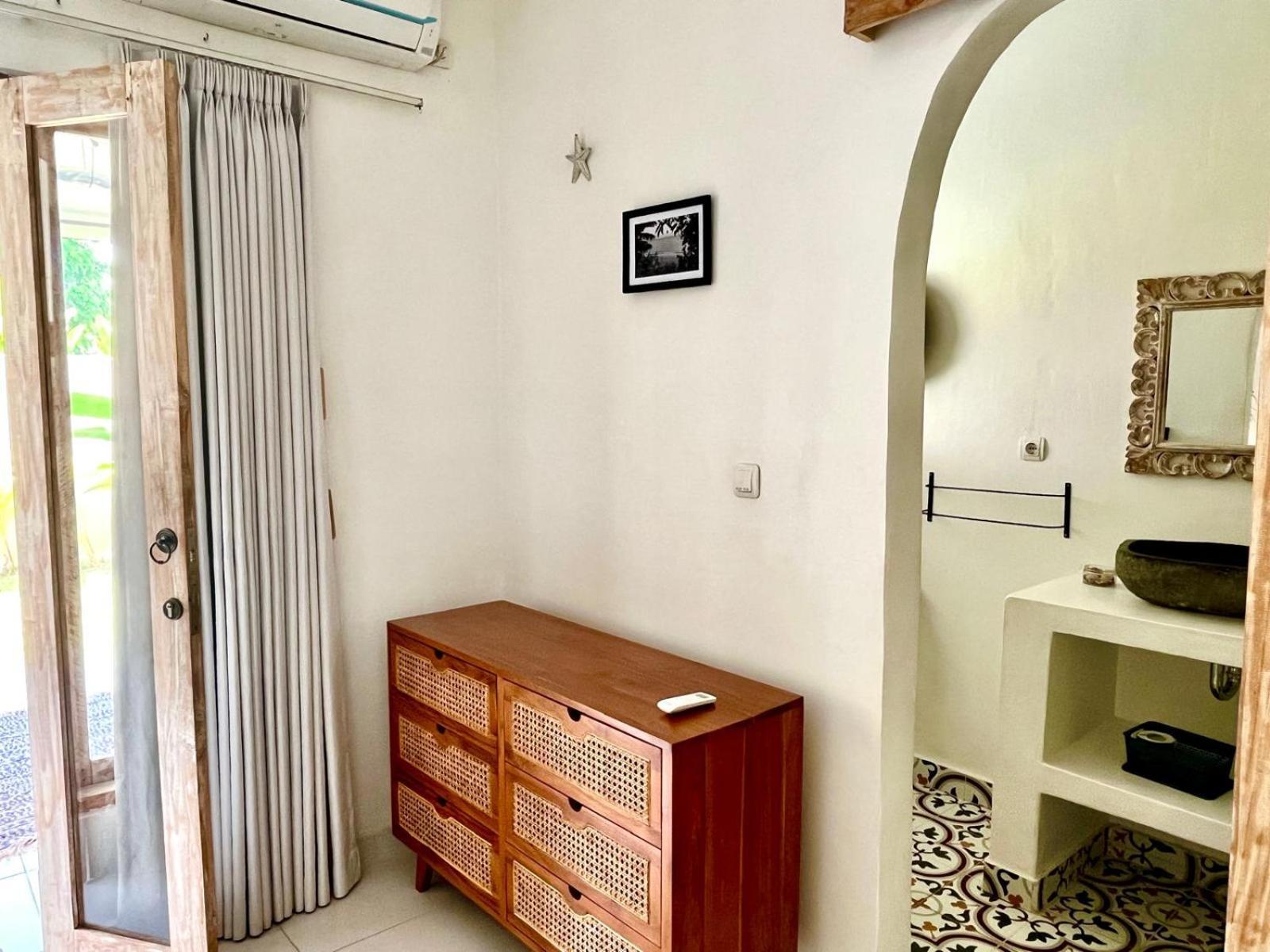 Pura Vida Villa Uluwatu Екстериор снимка
