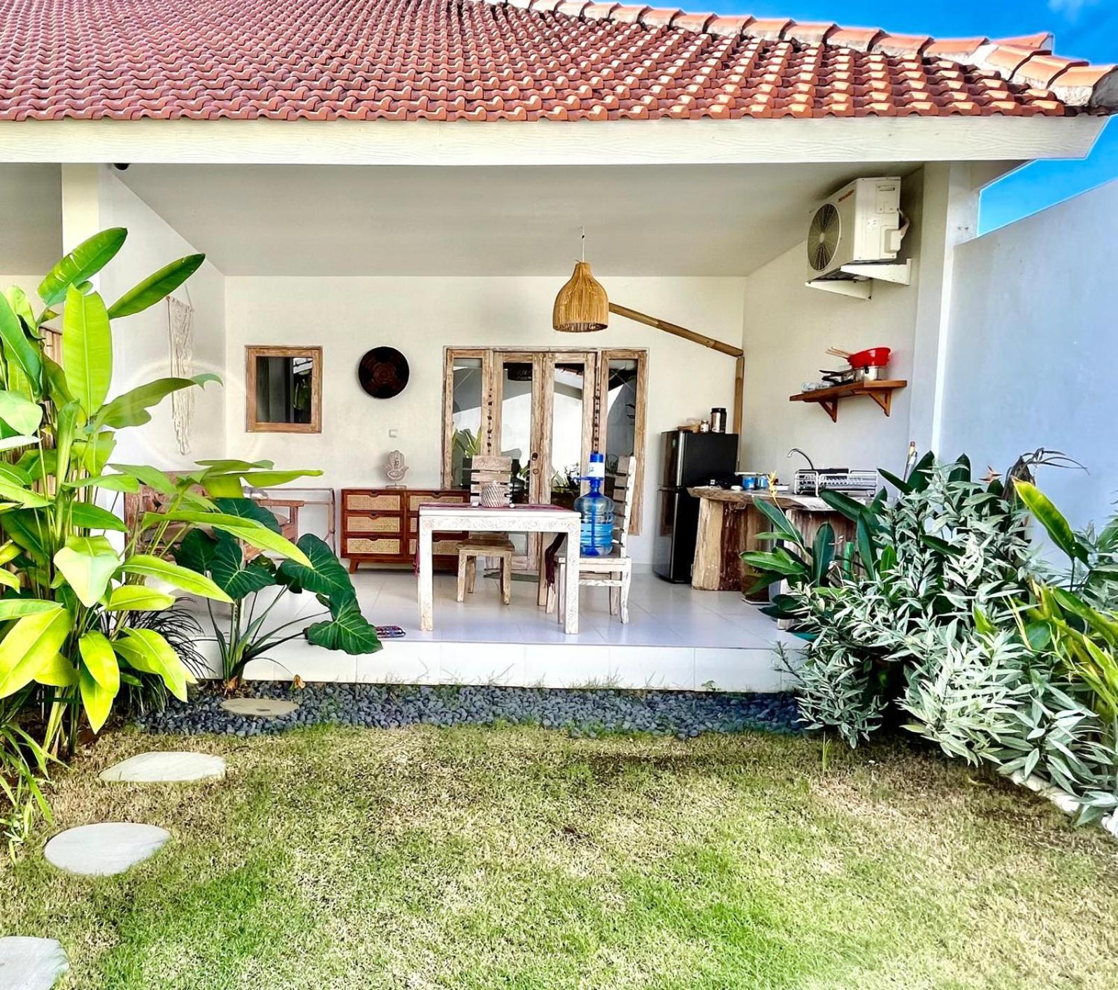 Pura Vida Villa Uluwatu Екстериор снимка
