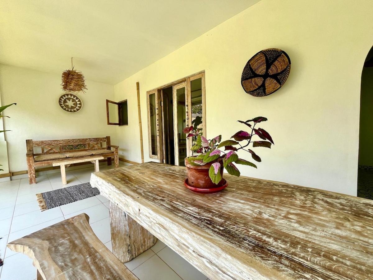 Pura Vida Villa Uluwatu Екстериор снимка