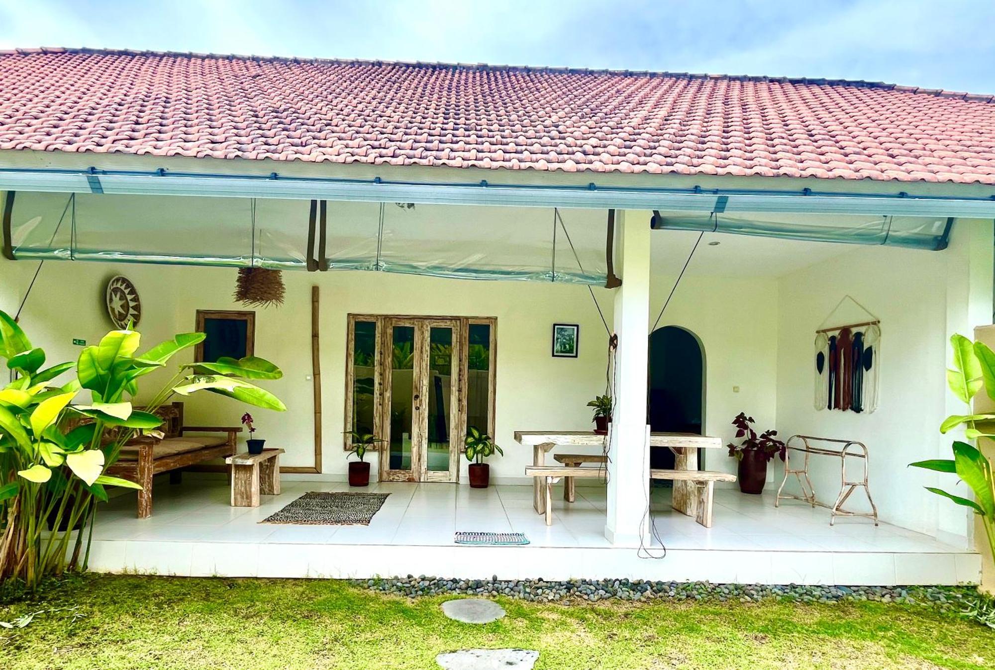 Pura Vida Villa Uluwatu Екстериор снимка